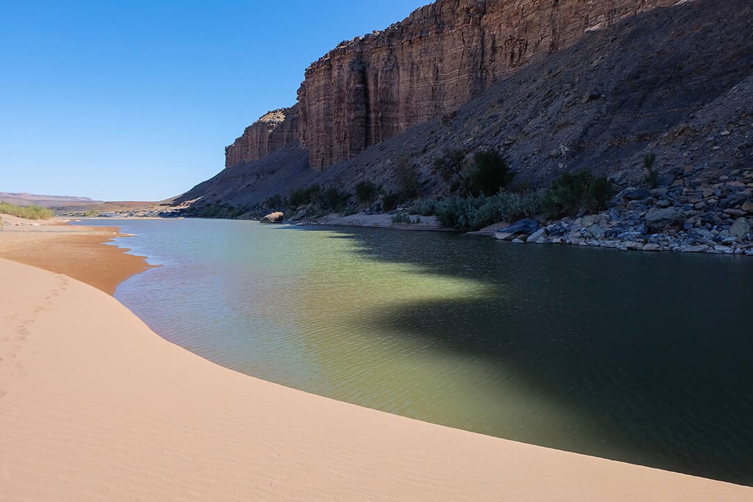namibia-bestplaces-fishriver__0004_05