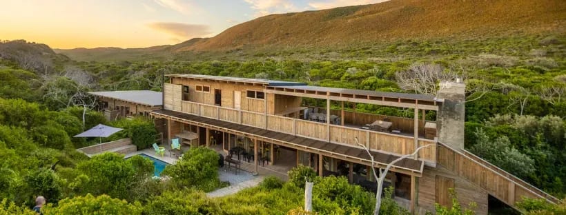 Endlovana Coastal Hideaway exterior view wedding venue south
