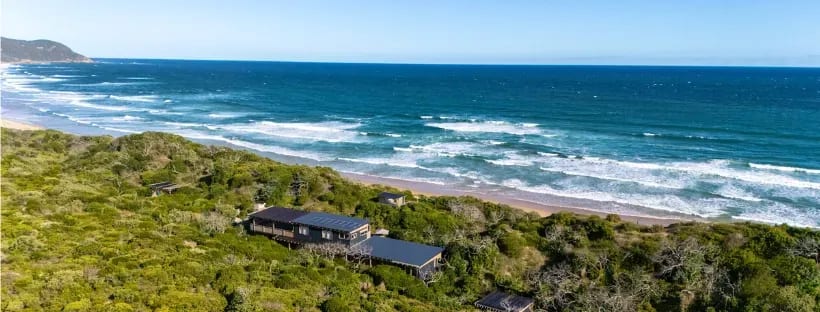 Endlovana Coastal Hideaway ocean view boutique wedding venue