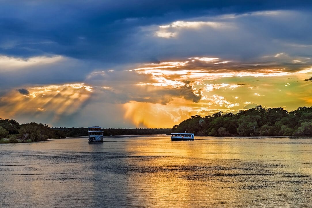 Zambia-bestplaces-liv&vicfalls__0001_02