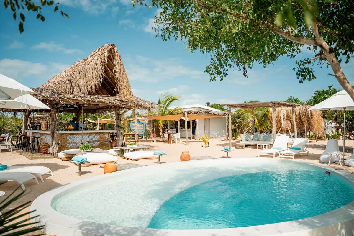 Azura Benguerra honeymoon in Mozambique