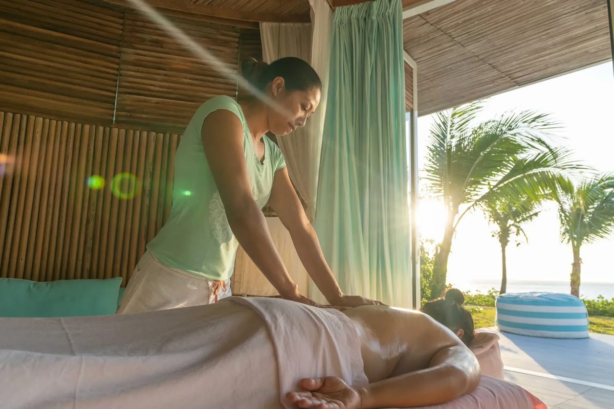 best- African safari tours for couples Miavana massage