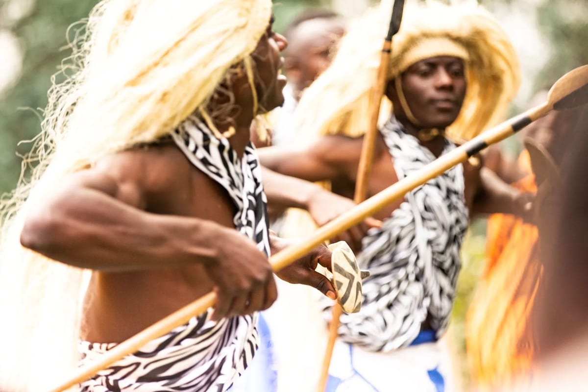 Singita Volcanoes National Park local dancers